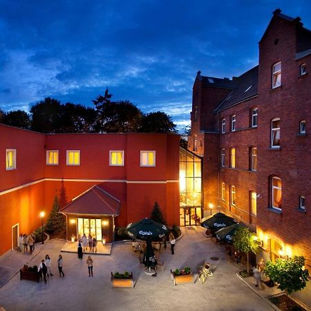 Hotel Jakub Sobieski Олава Экстерьер фото